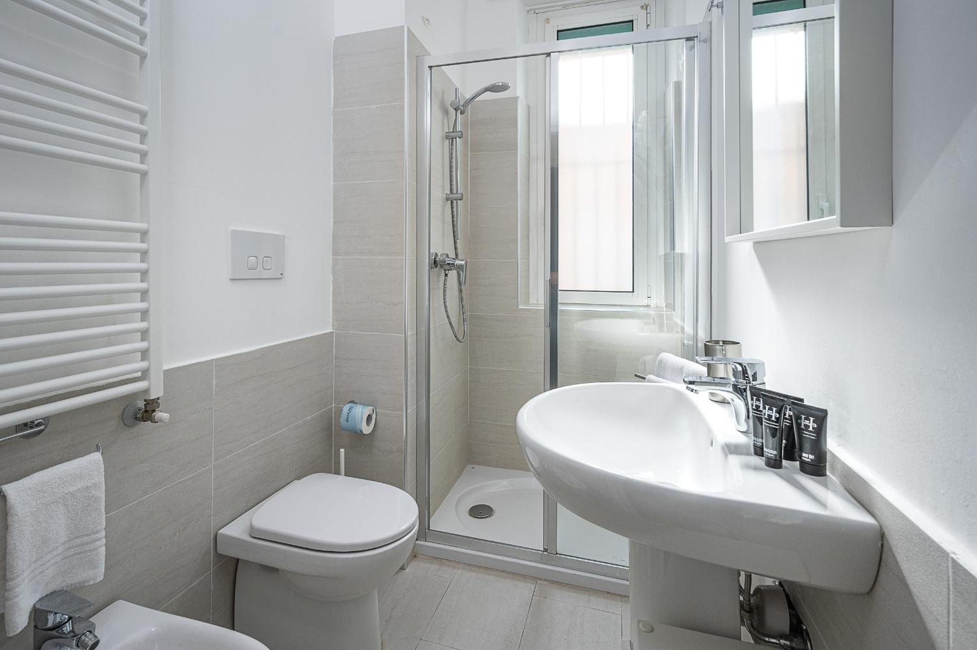 Classbnb - Ampio Appartamento A 1Km Da Citylife ミラノ エクステリア 写真